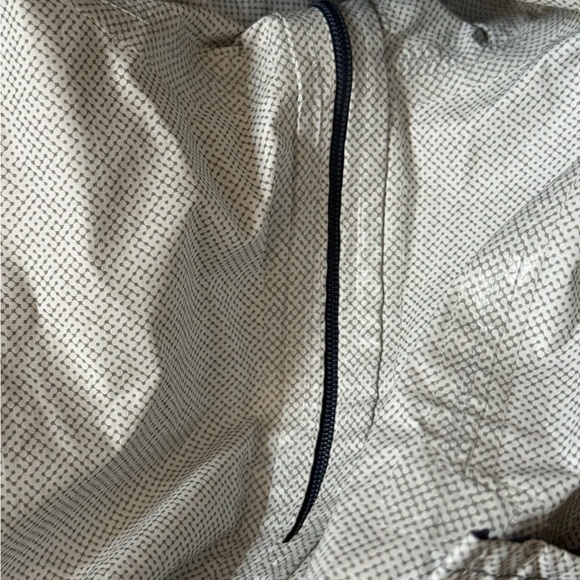 The North Face Men’s Blue Hooded Jacket - Picture 8 of 9
